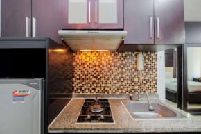 Comfort Living Studio Apartment at Mangga Dua Residence By Travelio